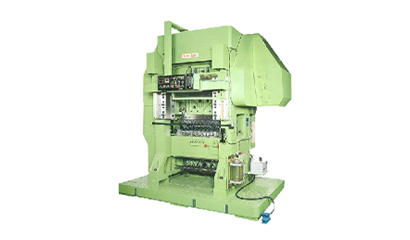 Multi-station punching machine